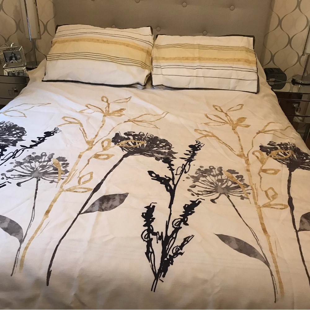 Fieldcrest Queen 3 pc Duvet Set
